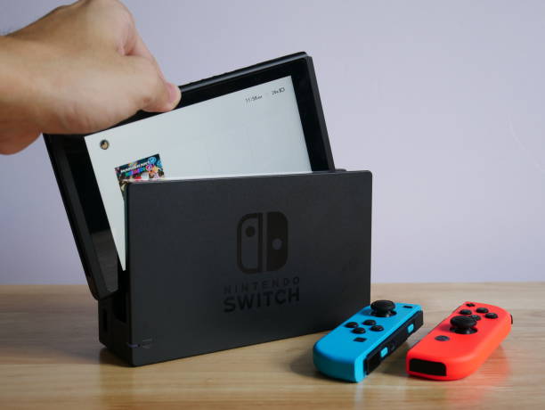 Nintendo Switch konsolė: modeliai, funkcijos ir žaidimų biblioteka