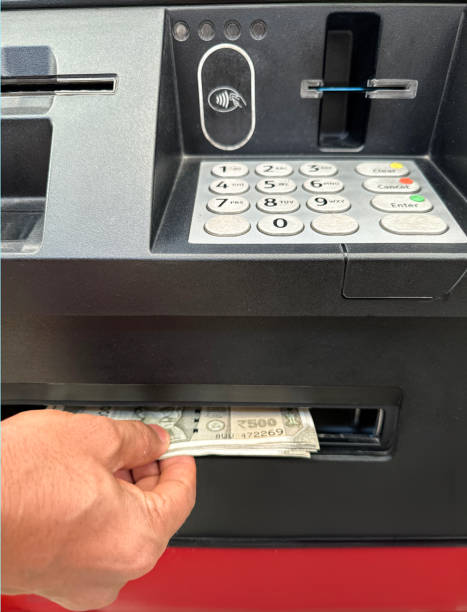 Swedbank bankomato incidentas: grynųjų įdėjimo problemos ir sprendimai